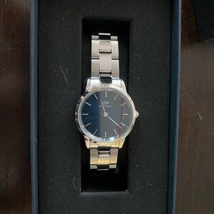 Daniel Wellington Silver and Black Watch